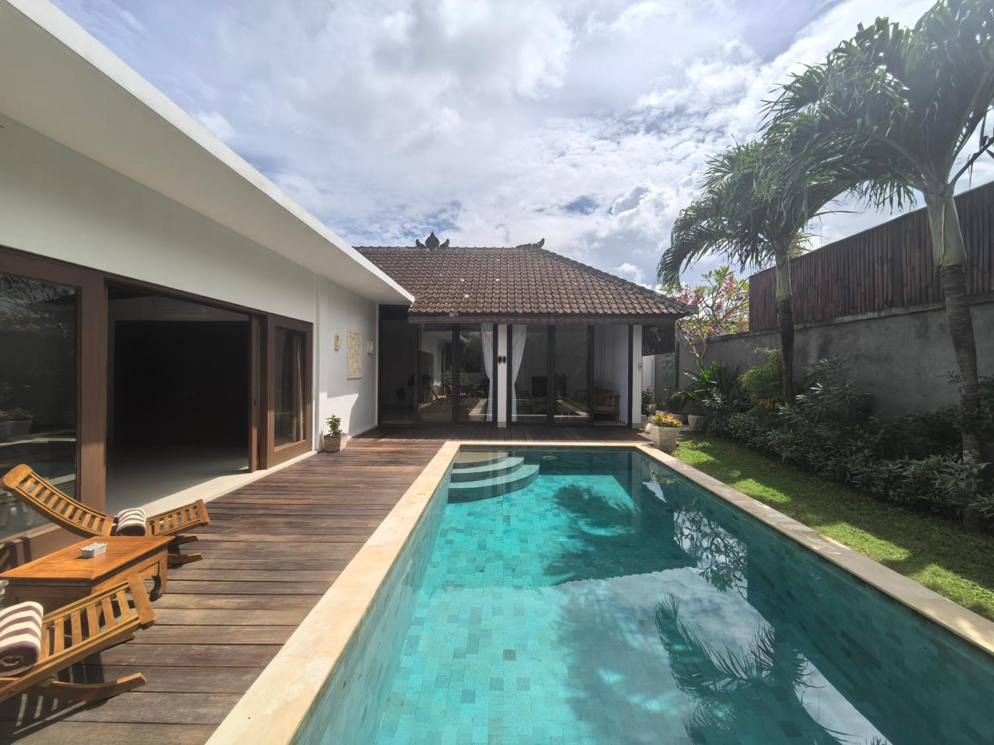 Villa Veyla 10 Mins Walk To Seminyak (Bali)