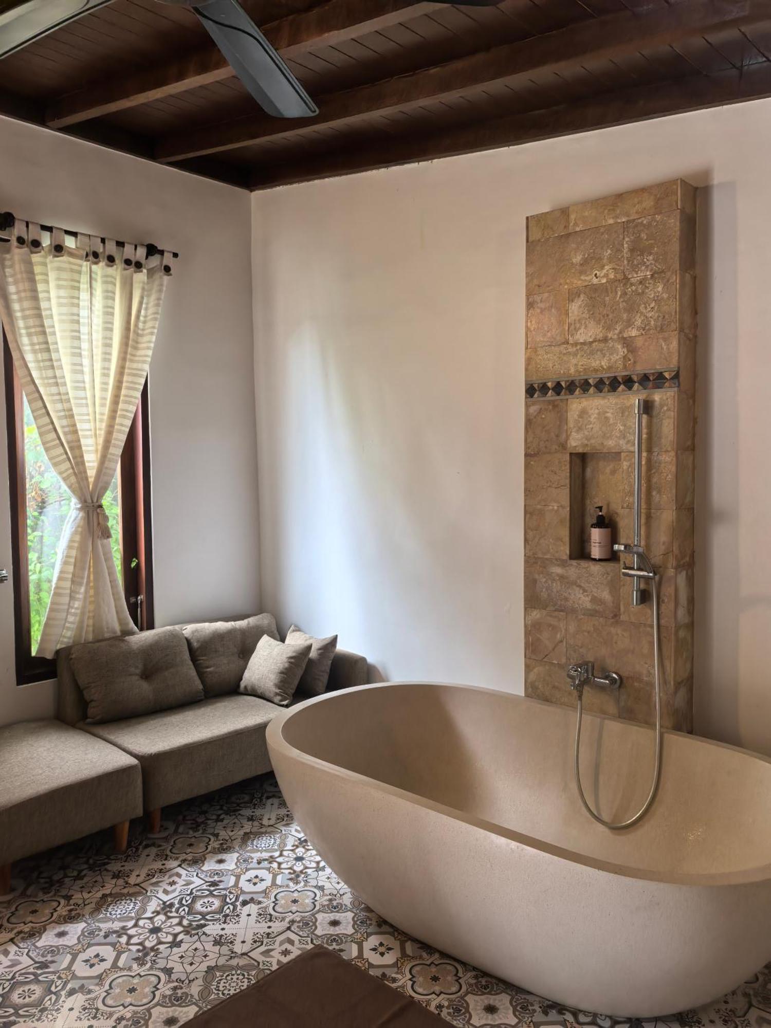 Villa Veyla 10 Mins Walk To Seminyak (Bali)