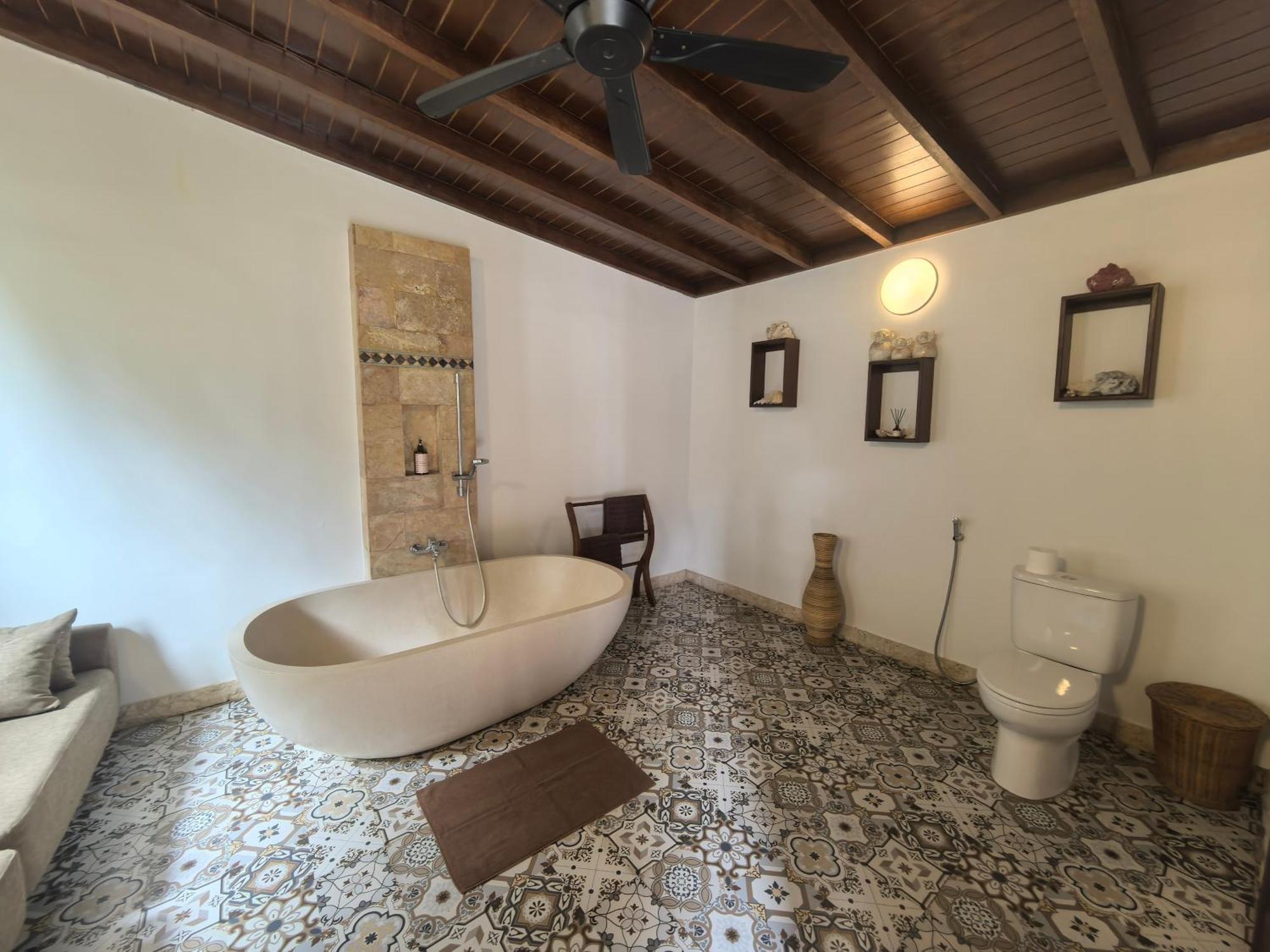 Villa Veyla 10 Mins Walk To